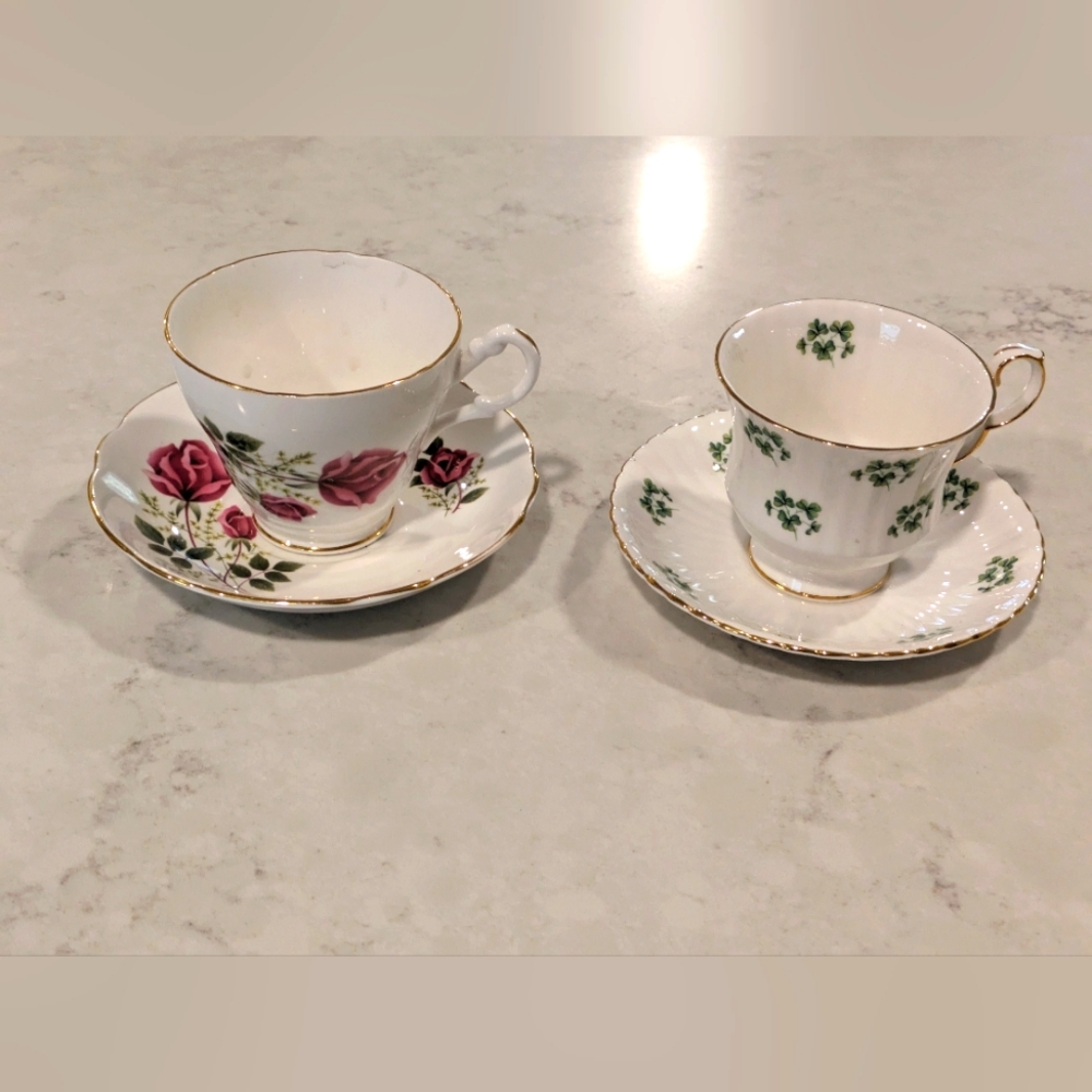 Set of 2 Royal Windsor & Royal Ascot Fine Bone China 2 Teacups & Saucers